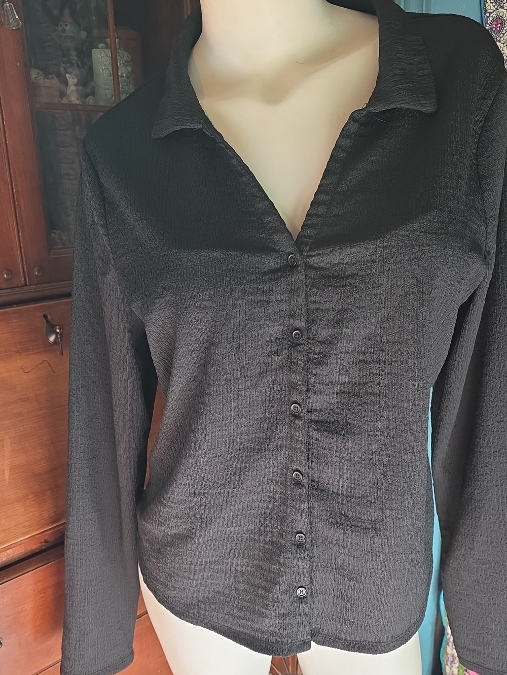 No Boundaries Black Button-Front Long Sleeve Shirt